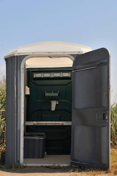 Best High-end porta potty rental  in Pine Crest, TN